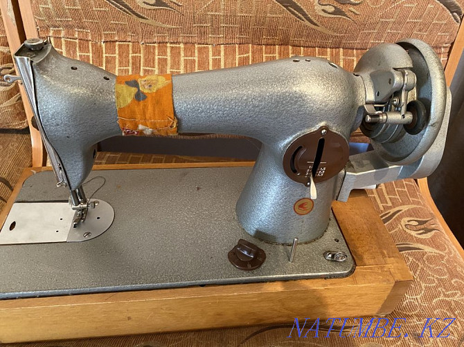 Selling a sewing machine Abay - photo 2