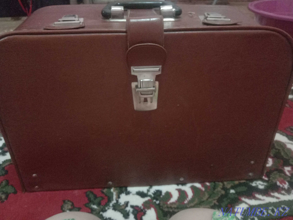 Швейная машинка электрическая Балхаш - изображение 2