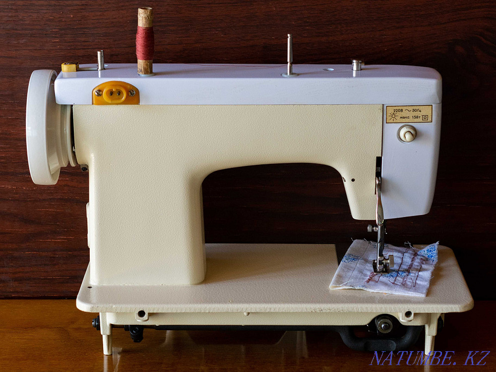 Тігін машинасы Chaika 132M  Алматы - изображение 3