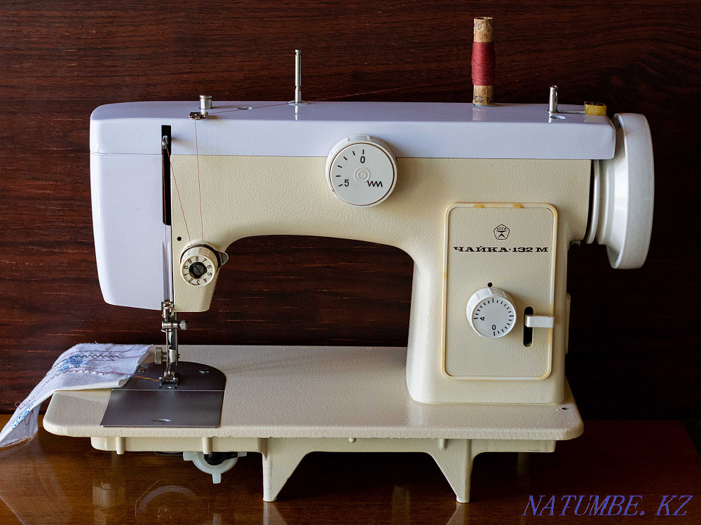 Тігін машинасы Chaika 132M  Алматы - изображение 1