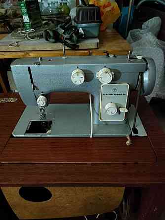 электронная швейная машинка Astana