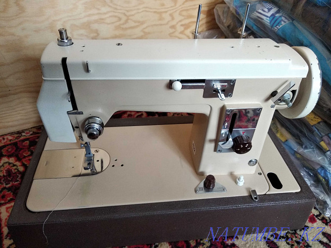 Sewing machine Radom 432 Poland Urochishche Talgarbaytuma - photo 1