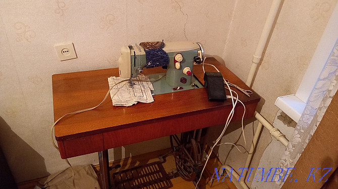 Soviet sewing machine Муткенова - photo 1