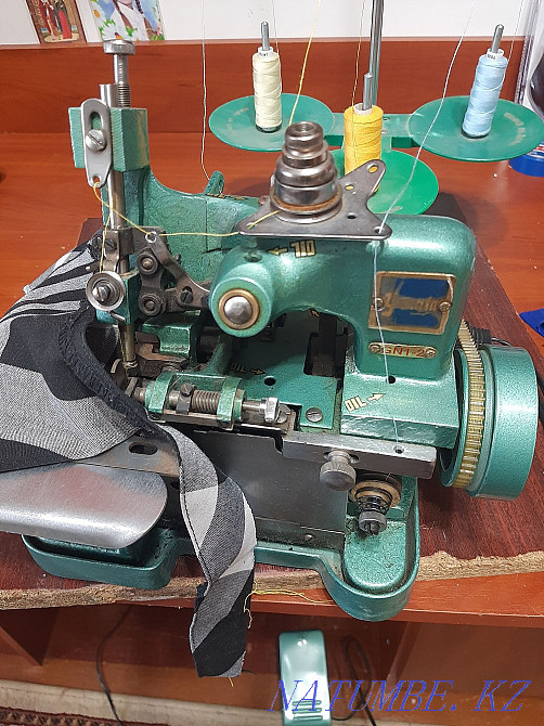 3 thread overlog for sale Zhezqazghan - photo 2