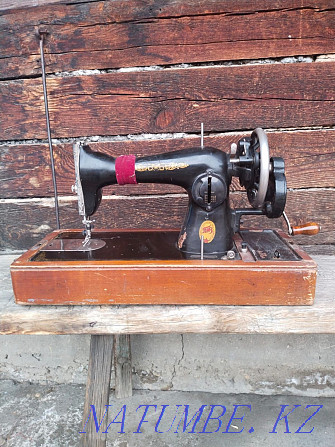 Продам Советскую швейную машинку Семей - изображение 1