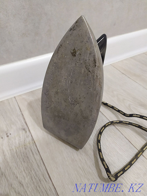 Soviet iron 4000 tenge Shymkent - photo 2