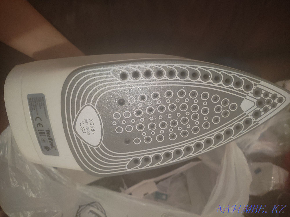 Selling almost new iron Aqtobe - photo 1