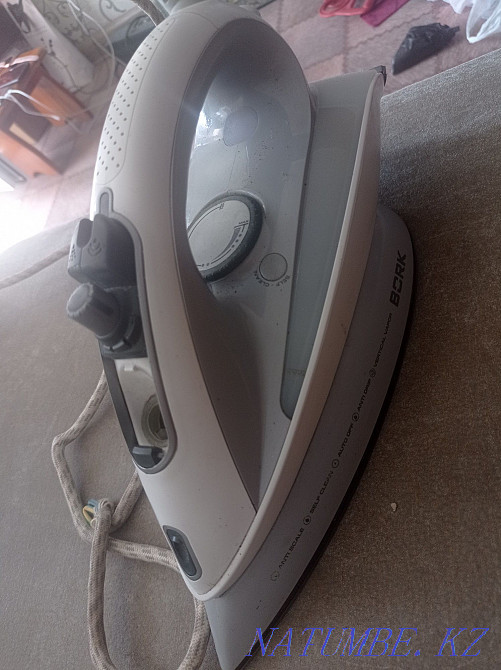 Утюг BORK в отличном состоянии Нуркен - изображение 3