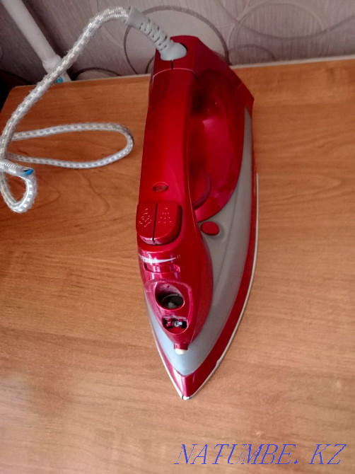 Продам утюг красного цвета Павлодар - изображение 1