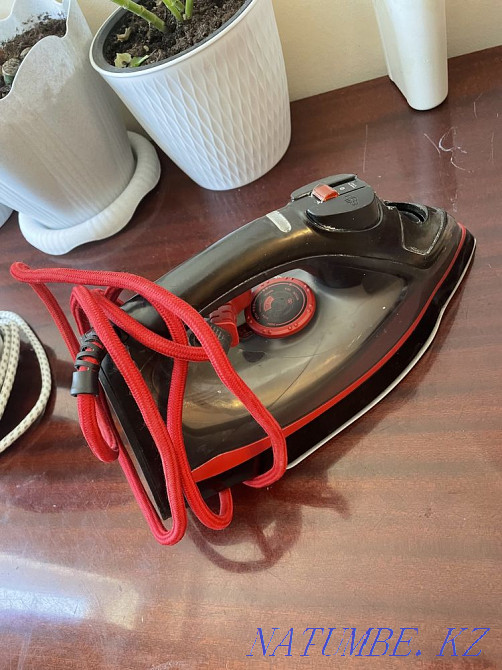 philips iron  - photo 1