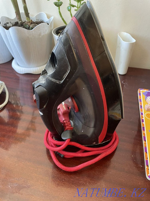 philips iron  - photo 2