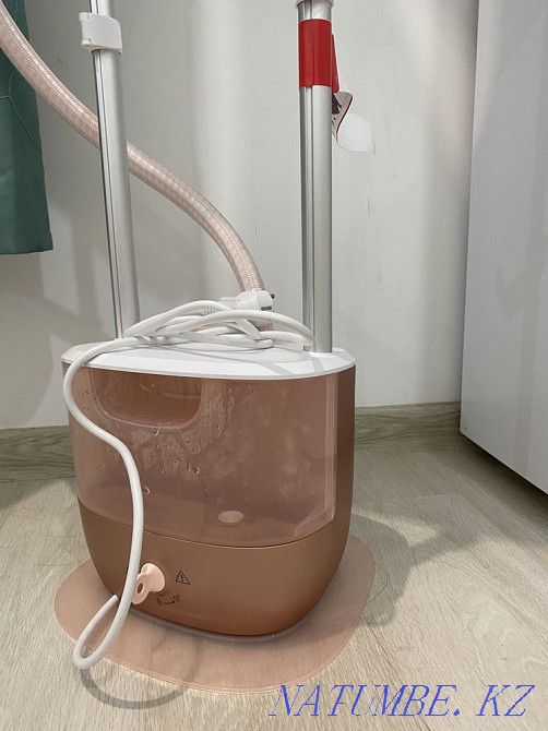 Отпариватель для одежды Philips GS, СРОЧНО Алматы - изображение 2