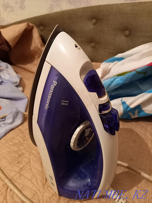 Утюг гладильный Panasonic Павлодар - изображение 1