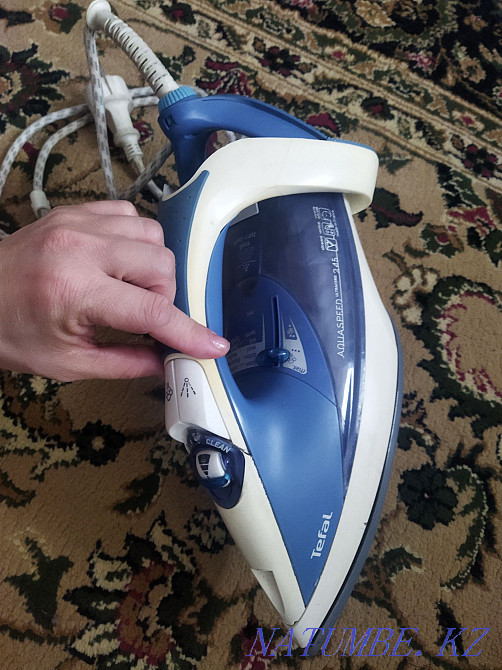 Утюг Tefal б/у 2000 тг Алматы - изображение 3