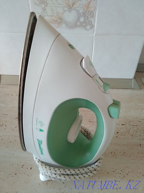 I sell the iron in working condition Astana - photo 1