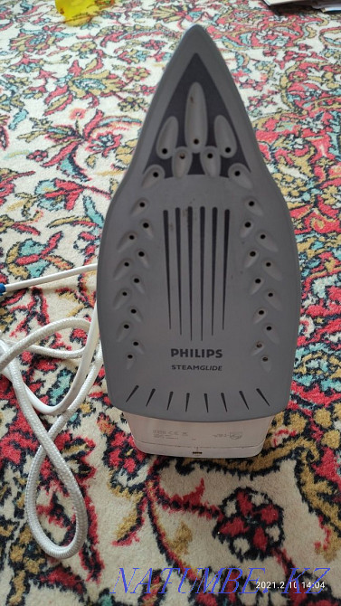Продам утюг Phillips  - изображение 1