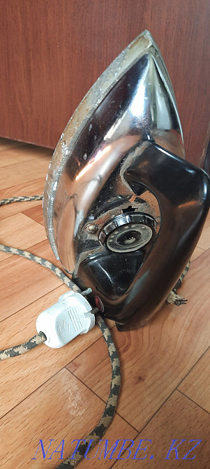 Советский утюг продам Каскелен - изображение 1