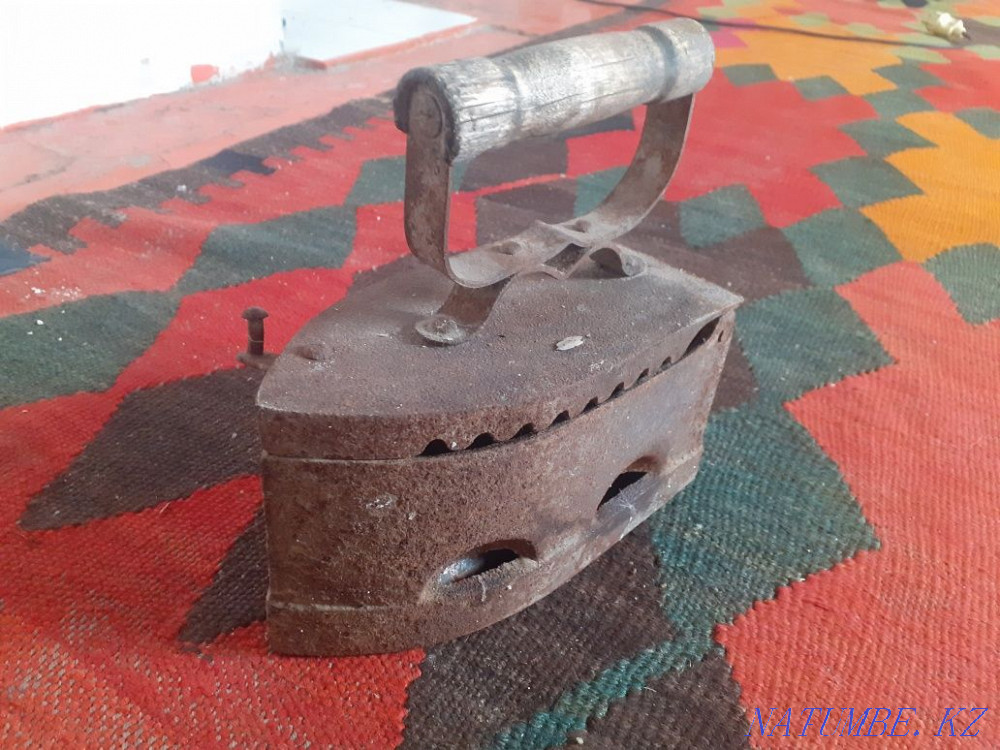 Suvinir iron satylada Алмалы - photo 2