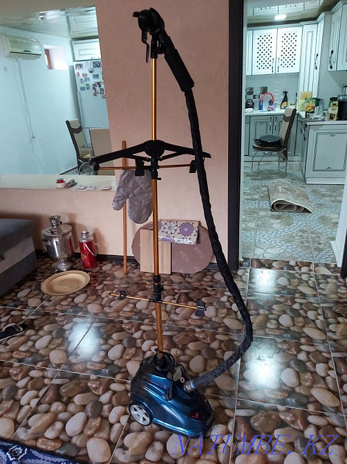 Продам паровой утюг Аксукент - изображение 2