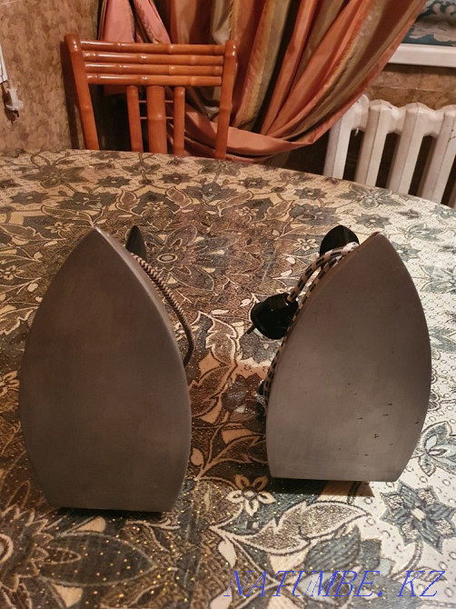 Soviet irons set Temirtau - photo 3