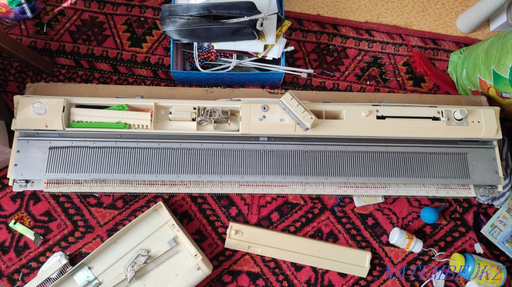 Knitting machine Brother 860/830 Semey - photo 3