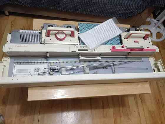 Продам вязальную машинку Тойота KS 858 Almaty