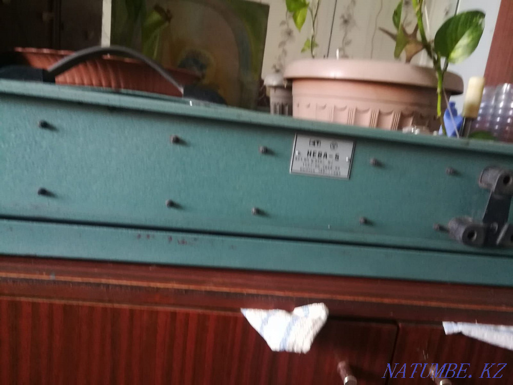 Продаю вязальную машинку Нева-5. Темиртау - изображение 1