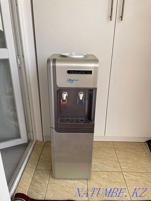 Dispenser almost new Astana - photo 1