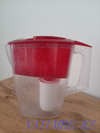 Filter jug 2.5 l  - photo 1