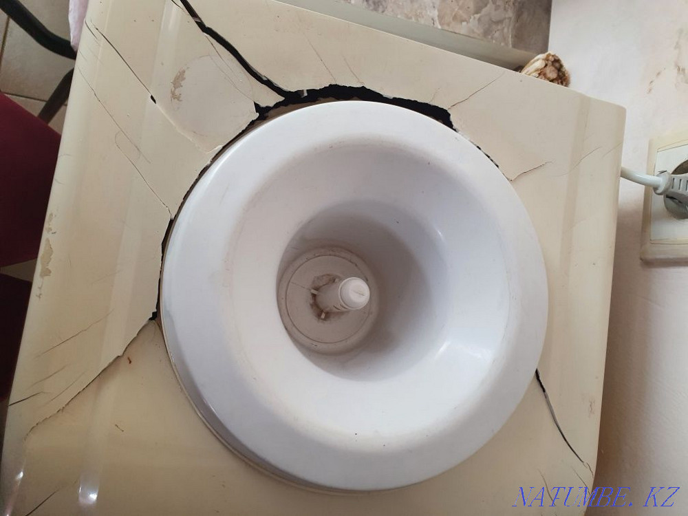 Кулер для воды б/у Астана - изображение 4