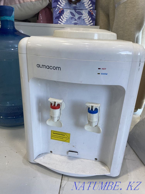 Диспенсер напольный Алматы - изображение 1