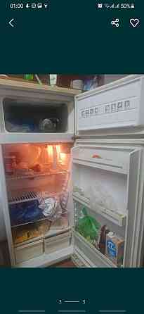 Холодильник Орск работает отлично не шумит морозильник и Холодильник Алматы
