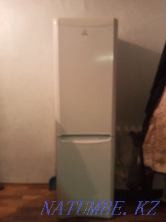 Продам холодильник Индезит Экибастуз - изображение 2