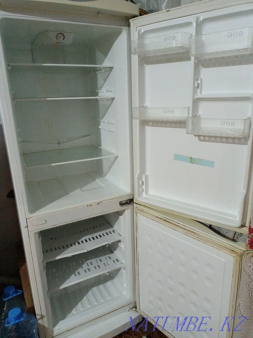 Two refrigerators for sale  - photo 5