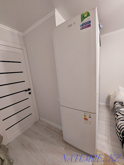 I will sell the refrigerator Veko in excellent condition Temirtau - photo 1