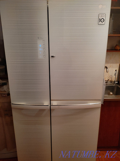 Fridge. . Shymkent - photo 1