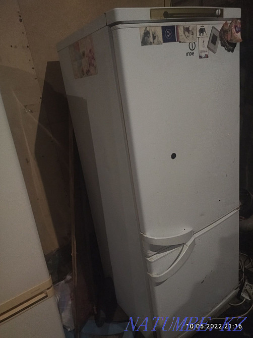 I sell a refrigerator  - photo 2