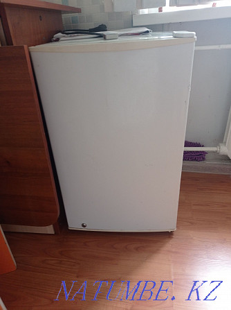 refrigerator for sale  - photo 2