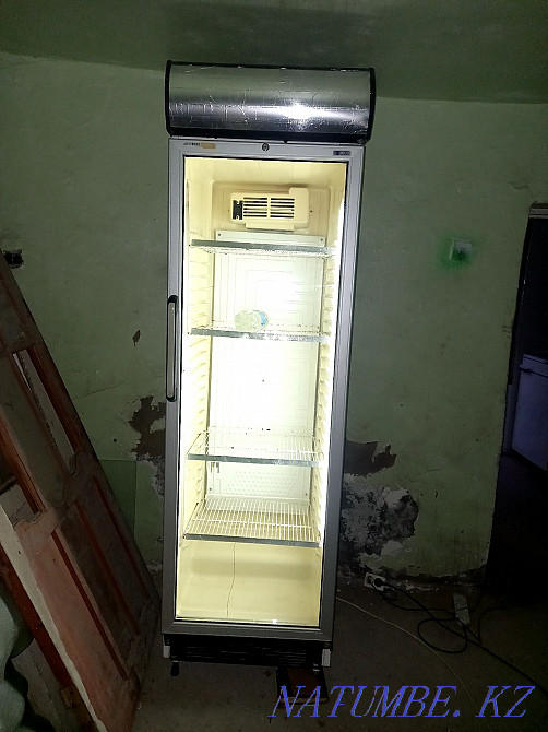 Продам витрины холодильник в рабочем состоянии чистый . Тараз - изображение 3