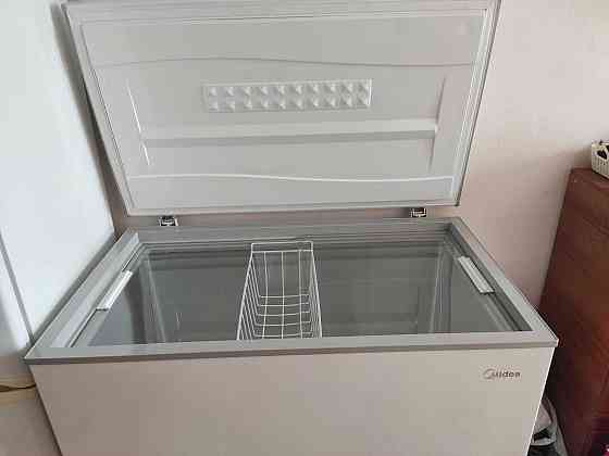 Продам новый морозильник Midea BD 240 Алматы