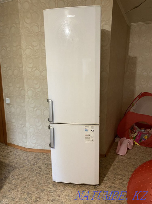 I will sell the refrigerator Karagandy - photo 1