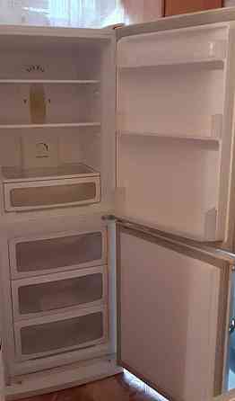 Продам 2-камерный холодильник LG Костанай