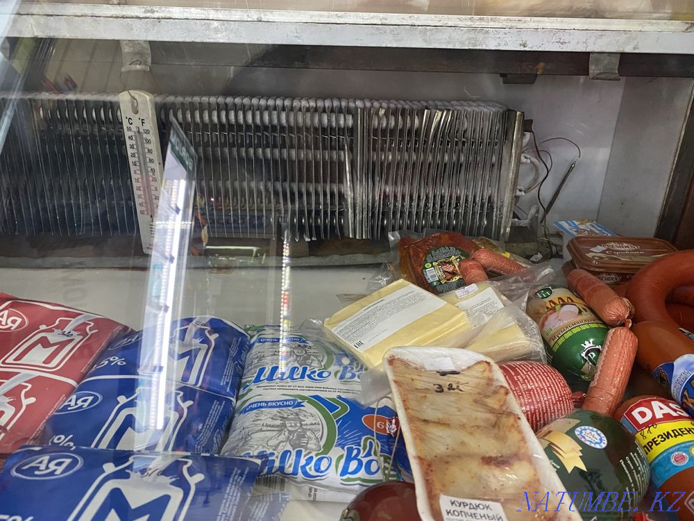 Холодильник витринный  - изображение 2