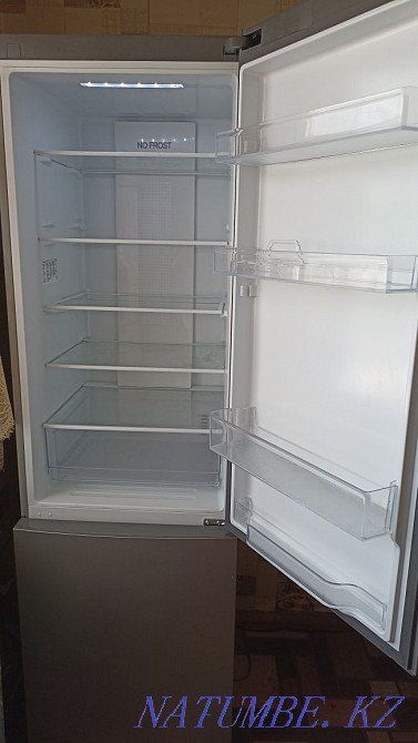 Холодильник Haier в идеальном состоянии торг бар  - изображение 2