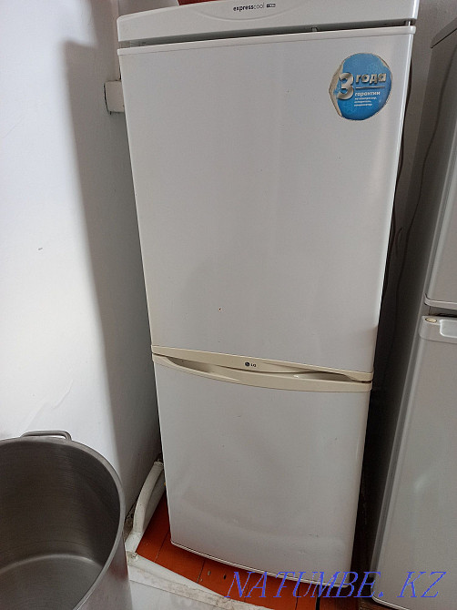 Refrigerator 45000 tenge Шиели - photo 1