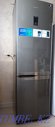 samsung refrigerator good condition  - photo 1