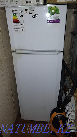 Продам холодильник Усть-Каменогорск - изображение 1