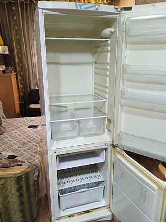 Продам холодильник Индезит Алматы