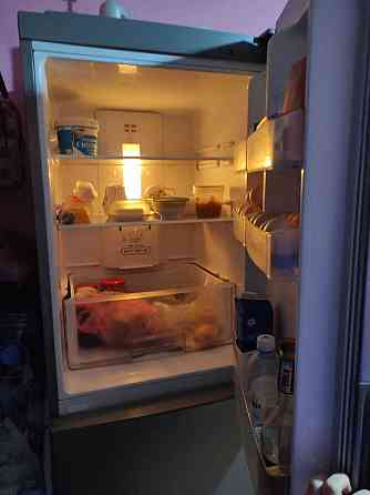 Продам холодильник Almaty