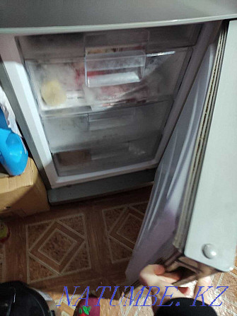 I will sell the refrigerator Almaty - photo 3